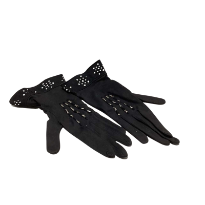 Very Vintage Womens  Size 6.5 ( SMALL WOMENS HAND OR TEEN GIRL) Gloves Black  / Cream     (staff use "hats box" )