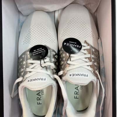 Frankie4 active Womens  Size 7 Sneakers Grey / Silver 
