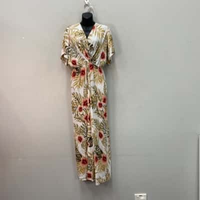 City Chic Womens  Size 18 Midi Dress Floral 