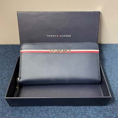 Tommy Hilfiger Womens Purse Navy Blue 