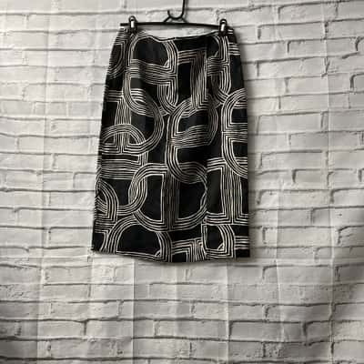 Jacqui-E Womens  Size 12 Maxi Skirt Pattern 