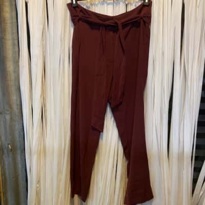 Capture Tapered Pant Size 16