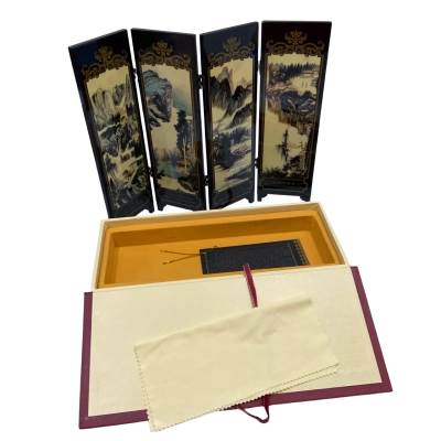 Traditional Chinese Miniature Tabletop Folding Screen (Pingfeng)