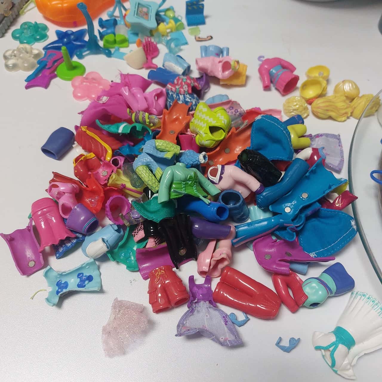 Polly pocket collection and lunch bag