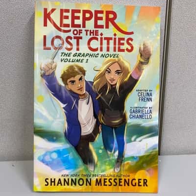 Keeper of the lost cities volume 1