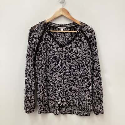 Country Road Leaf Pattern Long Sleeve Top - Size 10