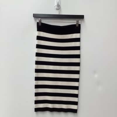 Basque Womens  Size 8 Black  / Striped 