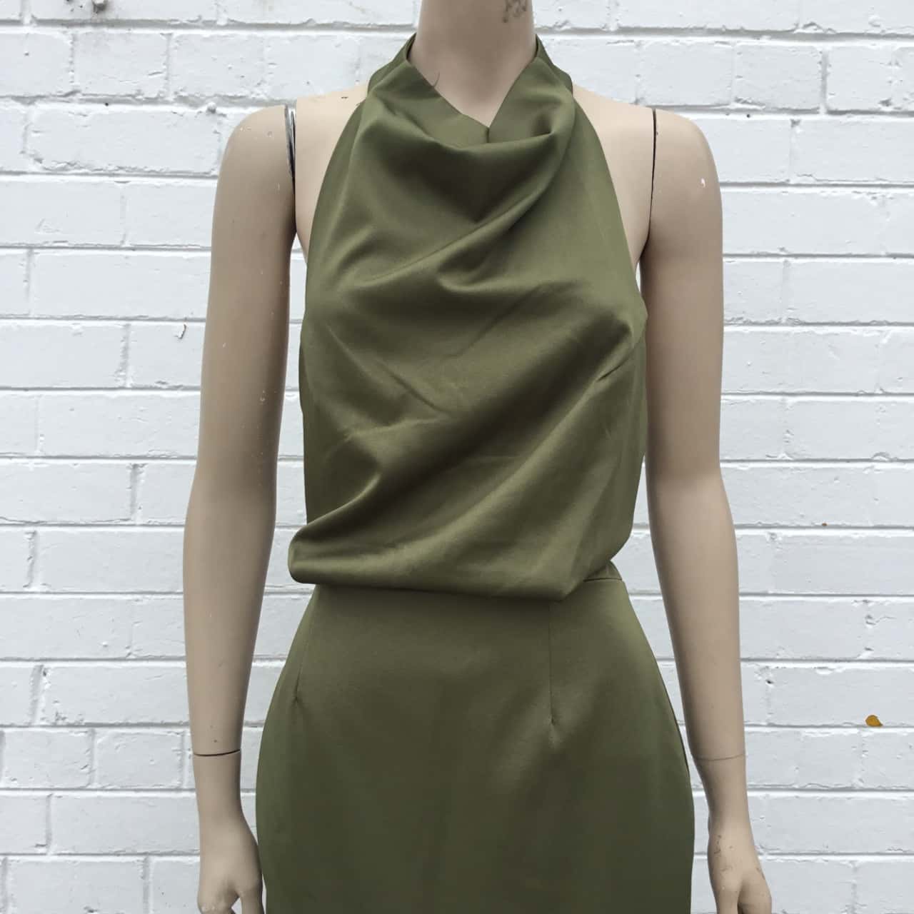 Elliatt Womens Size M Cocktail / Halter Neck Mini Camo Dress Green / Khaki BNWT(s) Elliatt Womens Size M Cocktail / Halter Neck Mini Camo Dress Green / Khaki BNWT(s)