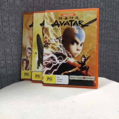 Avatar The Ledgend of AANG Book 2 Earth Volumes 1-3 DVD’s