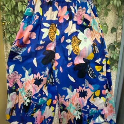 Gorman Women's Kaitlin Johnson Size 10 Big Blue Printed Skort 