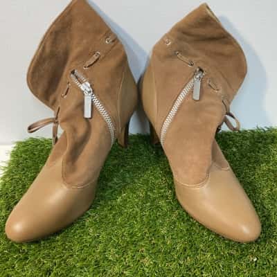 Mimco Womens  Size 36 Boots Brown 