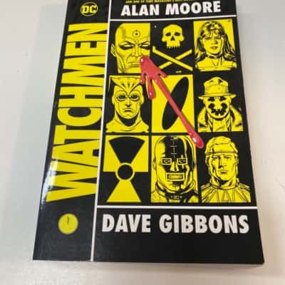 Watchman book Alan Moore