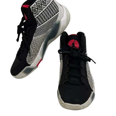 Air Jordan XXXVIII 38 GS DZ3499-100 White Red Black Basketball Shoes US 7Y