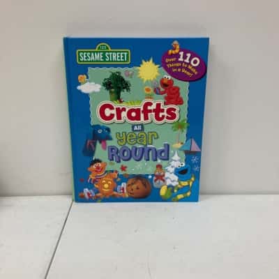 Sesame Street ‘Crafts All Year Round’