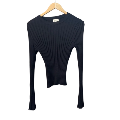 Dissh Womens  Size M Long Sleeve Top Black  