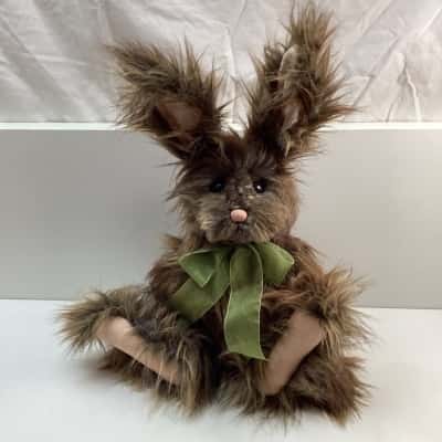 Charlie Bears - Warren Rabit