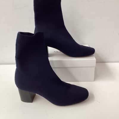 Mollini Camorra-Mo Navy Knit Womens boots   Size 38 
