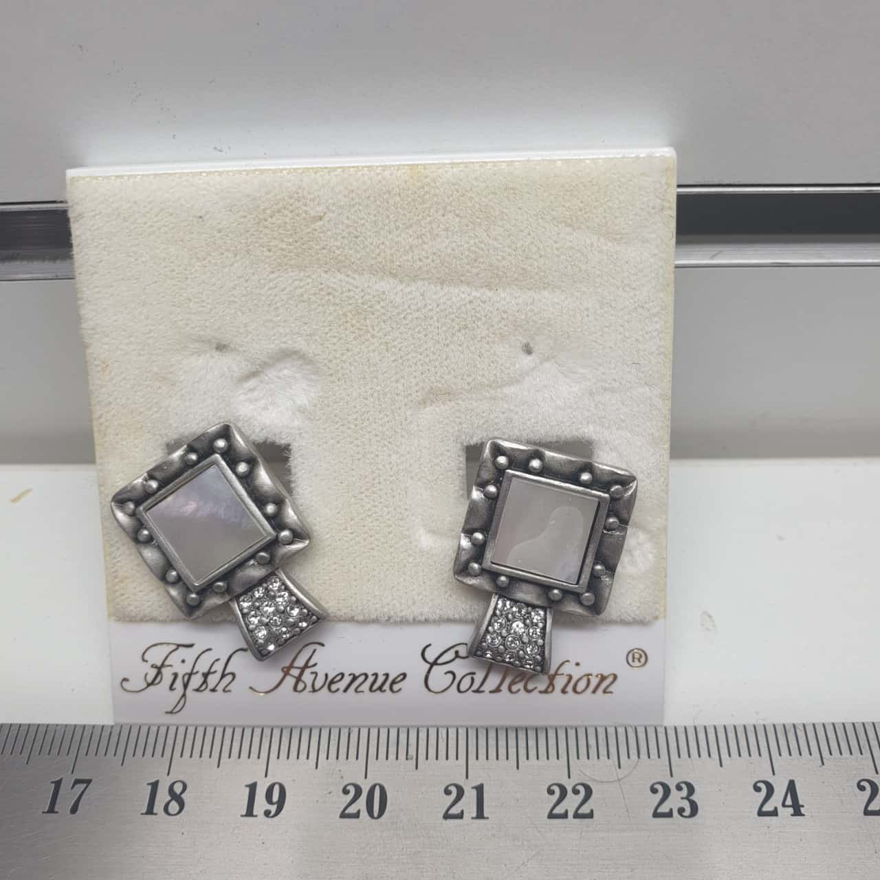 Womens Clip On Earrings (s)