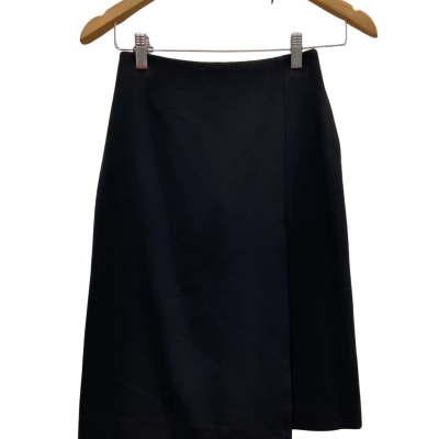   Uniqlo Size 8 Pencil/Midi Length Skirt Black