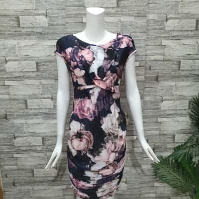 BNWT Ripe Womens Medium Floral Cross Your Heart Dress Size M