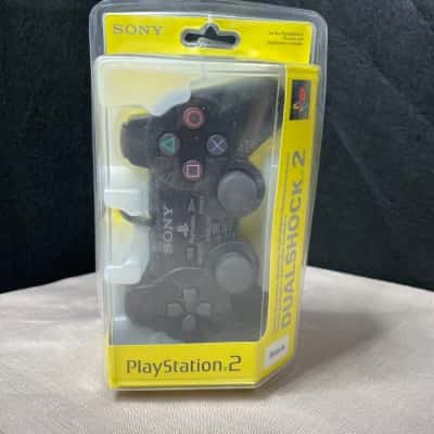 Sony PlayStation 2 DualShock 2 analog controller (Model SCPH-10010)