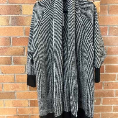 Target Womens  Size L / XL Longline Cardigan Black  / White 