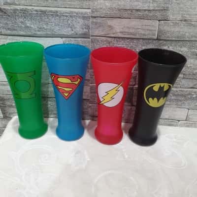 DC Drinkinng Glasses Set
