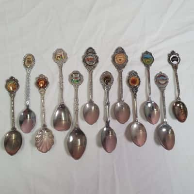 Assorted Australian Souvenir Spoons x 12