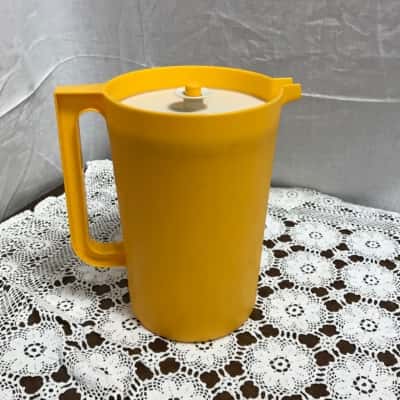 Tupperware Vintage style Jug yellow/orange colour 