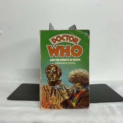 6x Early Editions & Impressions of 70s Terrance Dicks Doctor Who Books