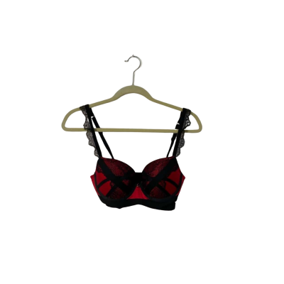 Pboy Size 10D Black  / Red Bra