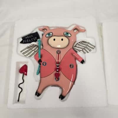 When Pigs Fly Clock - New in Box   Retail: $116.00