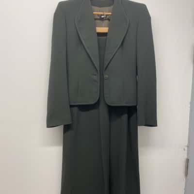  Womens  Size 38 Grey Giorgio Armani inspired two piece suit