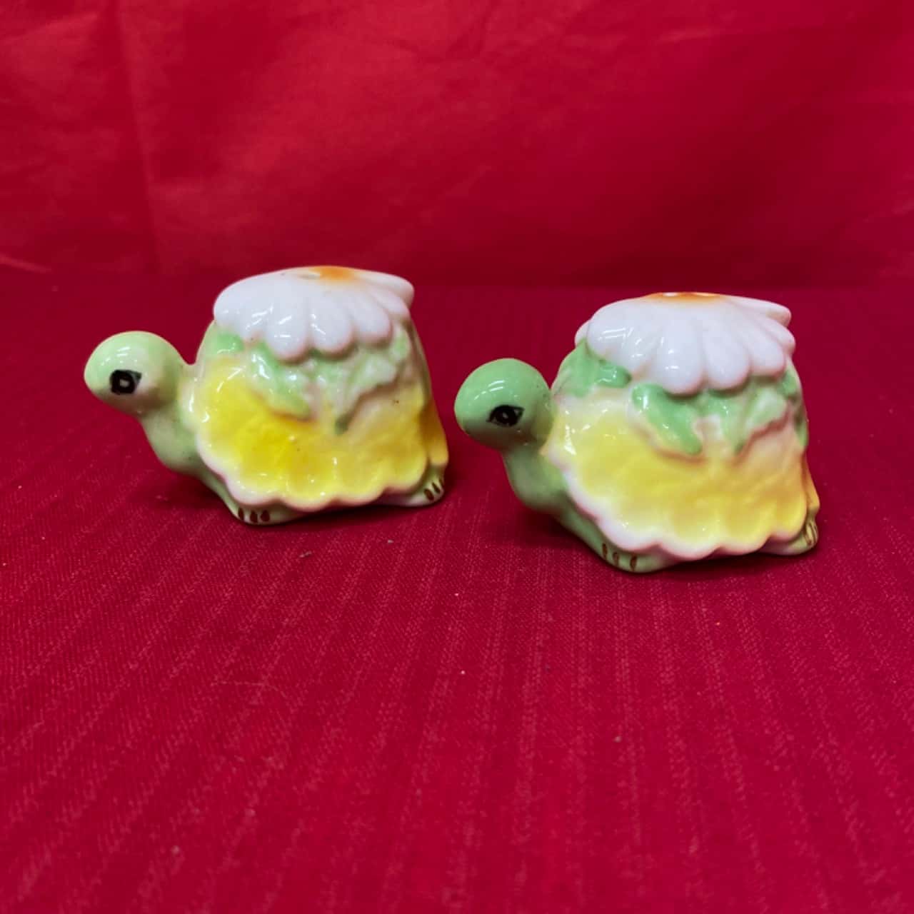 Vintage Turtle Salt and Pepper Shakers