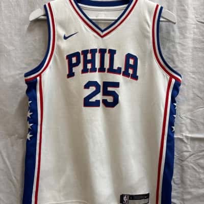 Men’s NIKE Phila “Simmons” Jersey - EUC
