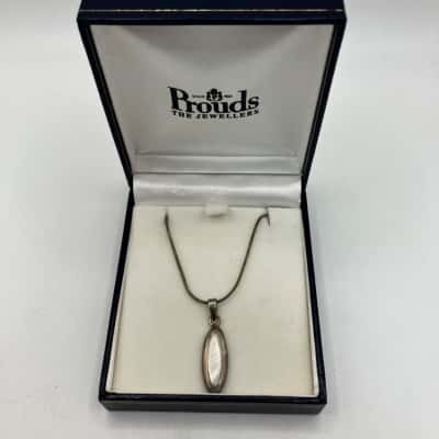 Sterling Sliver Prouds the Jewellers Womens Necklace / Pendant 