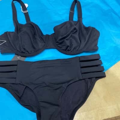 Seafolly Womens  Size DD Cup Bra, Size 10 Multi Strap Hipster Pant BlackRRP$109.95  