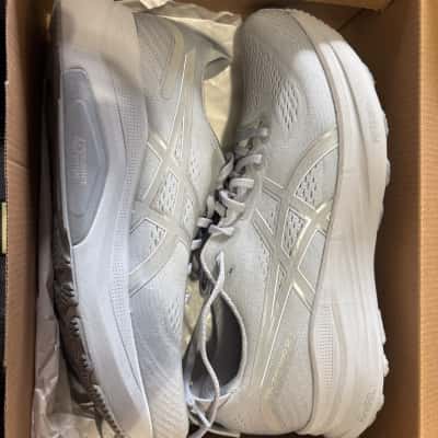 ASICS Gel-Kayano 32 Mens Size 10.5 Trainers Grey 
