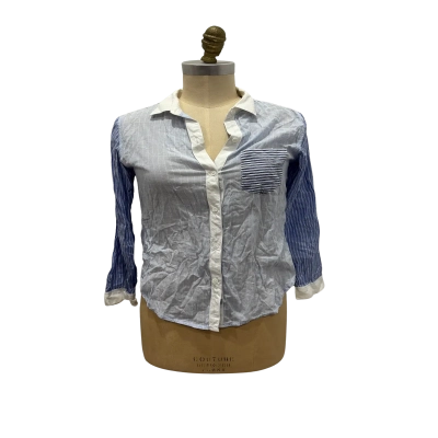 Rails Womens  Size XS Button Up Top Blue / Striped 