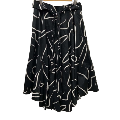 Portmans Womens  Size 14 Maxi Skirt Black  / White 