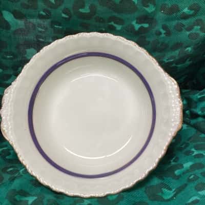 Vintage Grindley Serving Bowl - Cream Petal