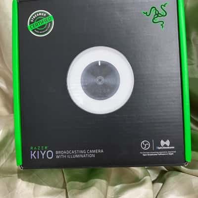 Razer Kiyo HD 720p Broadcasting Camera with Illumination 