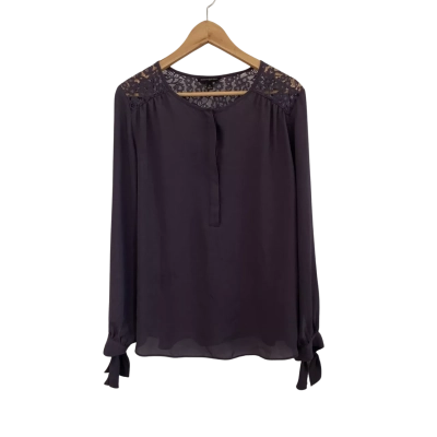 Banana Republic Womens  Size M Button Down Top / Long Sleeve Top Grey 