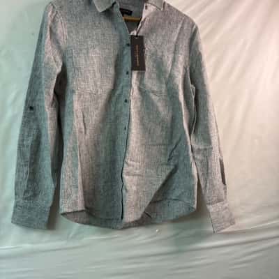 David Lawrence Womens  Size 10 Button Up Top Grey 