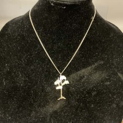 Unisex Tree Pendant and Necklace 925