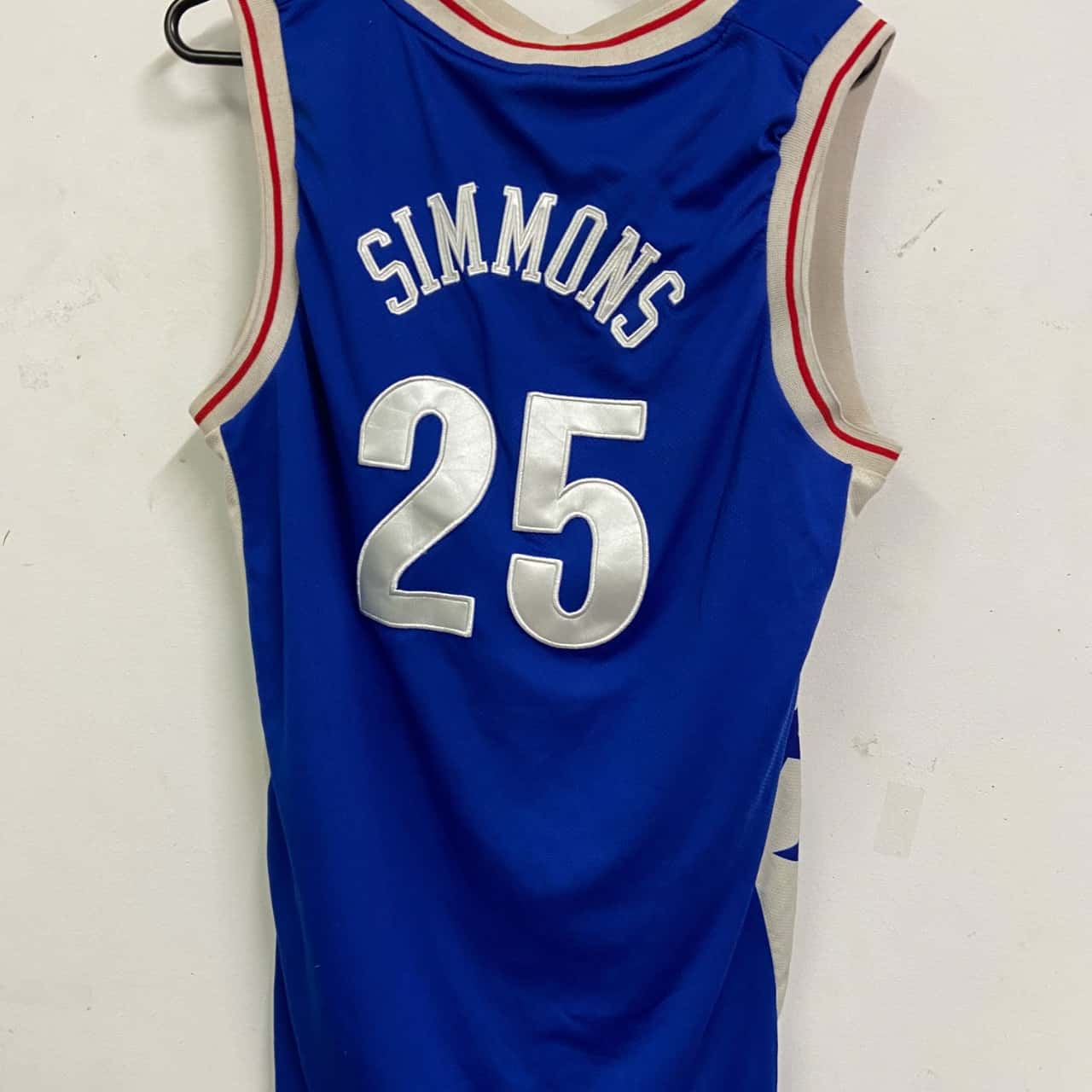 NBA Mens Size XL Blue Slayers 25 Simmons T-Shirt(s)