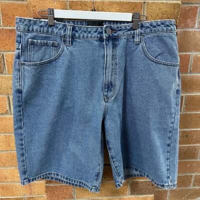 Res Abrand Mens  Size 36 Loose Vintage Indigo Short