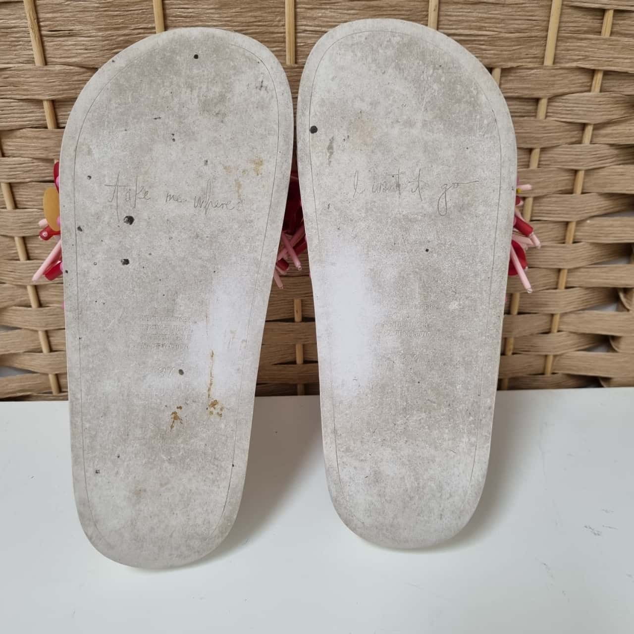 Reduced*** Mimco Marshmallow Aquafier Slides size 37(s)
