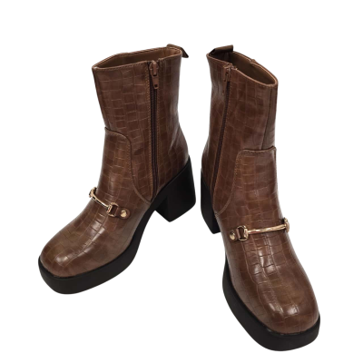  Womens  Size 37 Brown Truffle Collection Square Toe Loafer Trim Boots UK 4 (AU size 6)