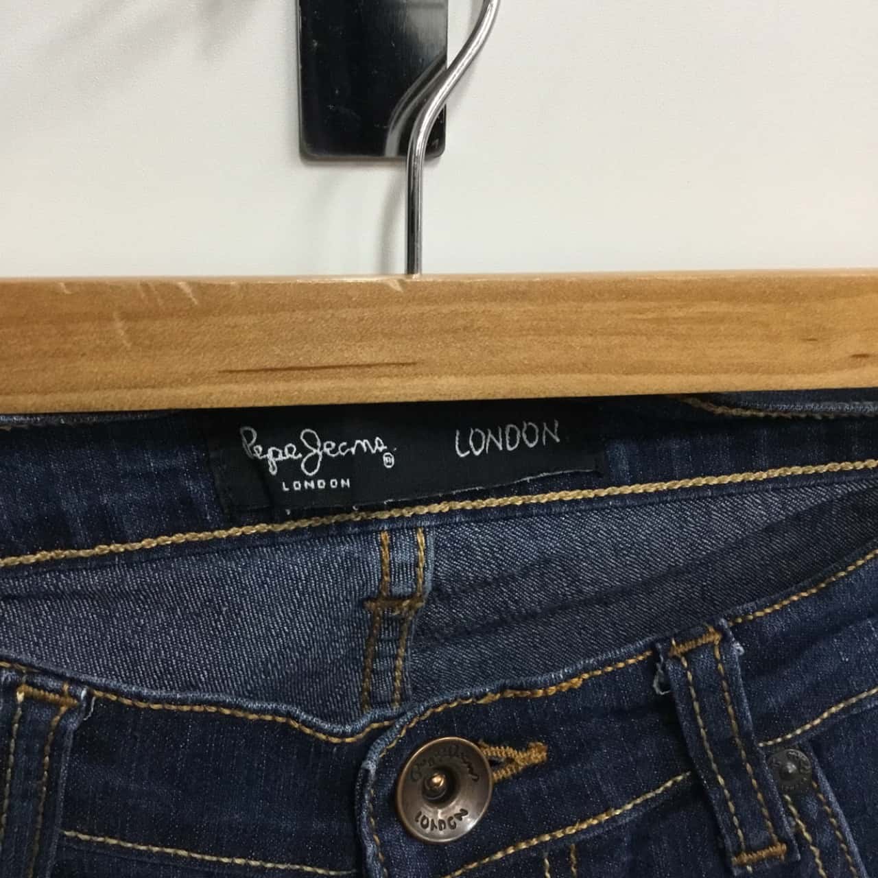 Pepe Jeans London Mens size 30 Jeans